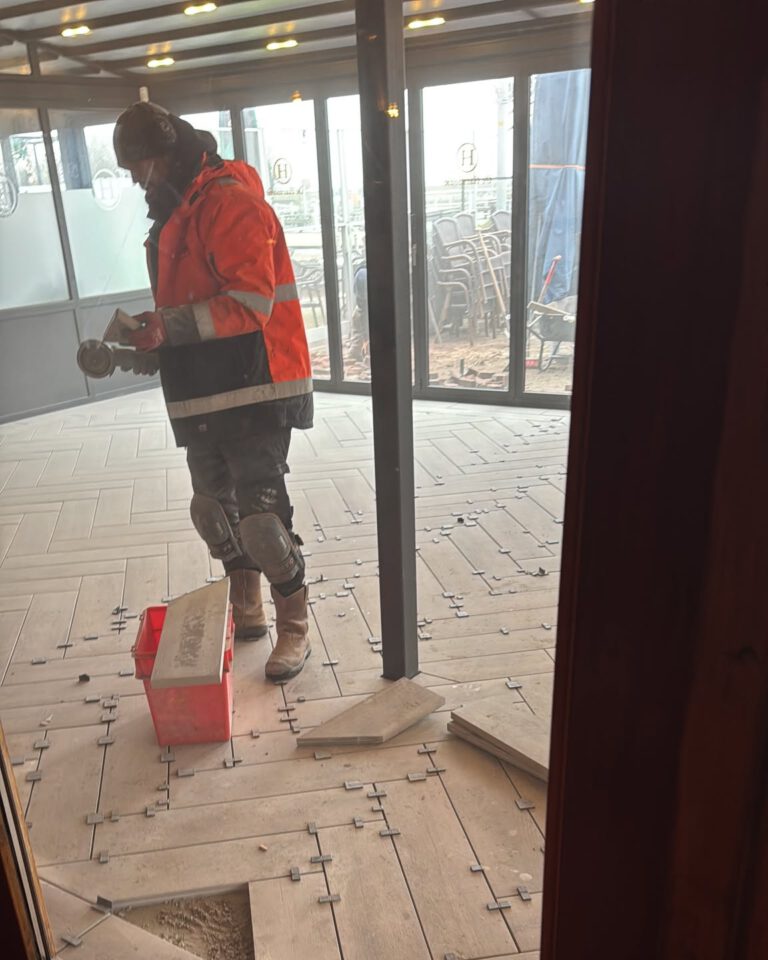 Instagram post from deharmoniealmere. This post is in position 1.